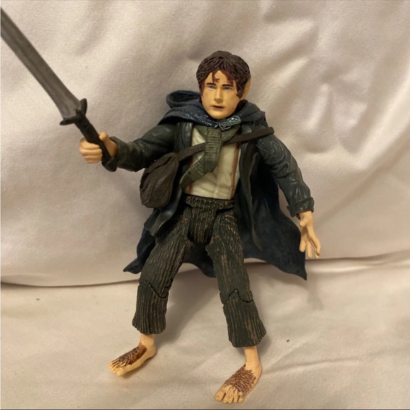 LOTR TT The Lord Of The Rings The Two Towers Pippin And Ugluk Action Figures - Picture 2 of 5